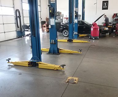 Repair bays - Oswald Service Inc